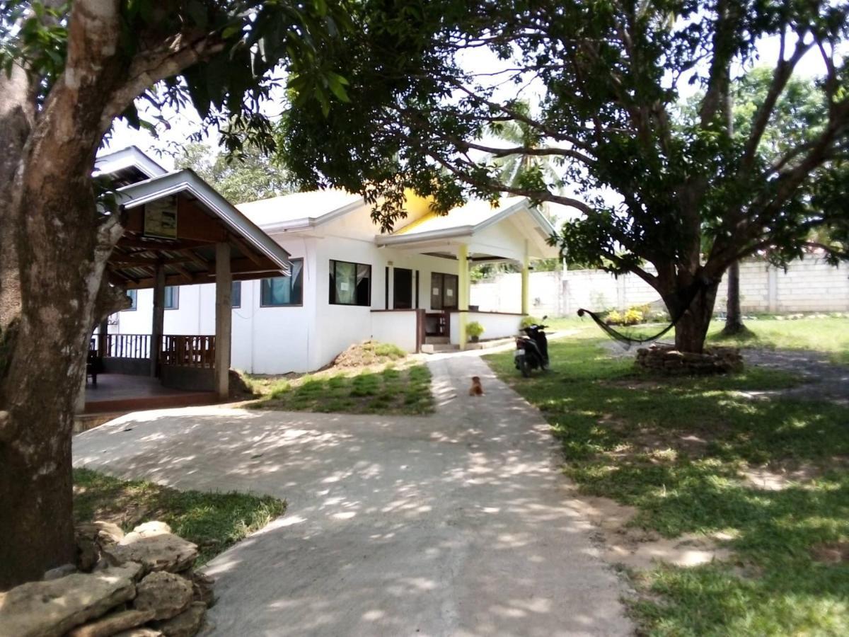 Balai Mariacaria Pension House Guindulman Exterior foto