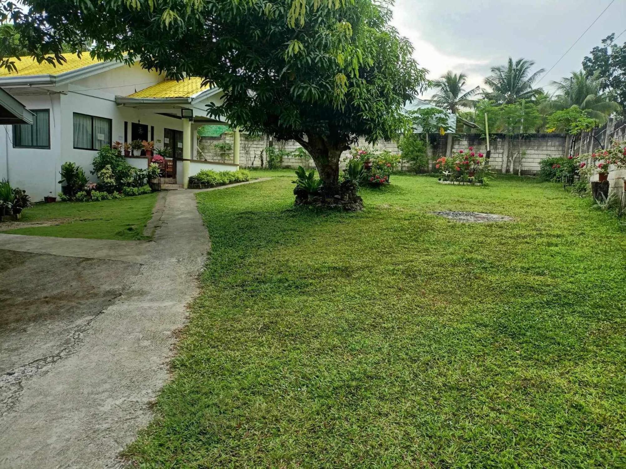 Balai Mariacaria Pension House Guindulman Exterior foto